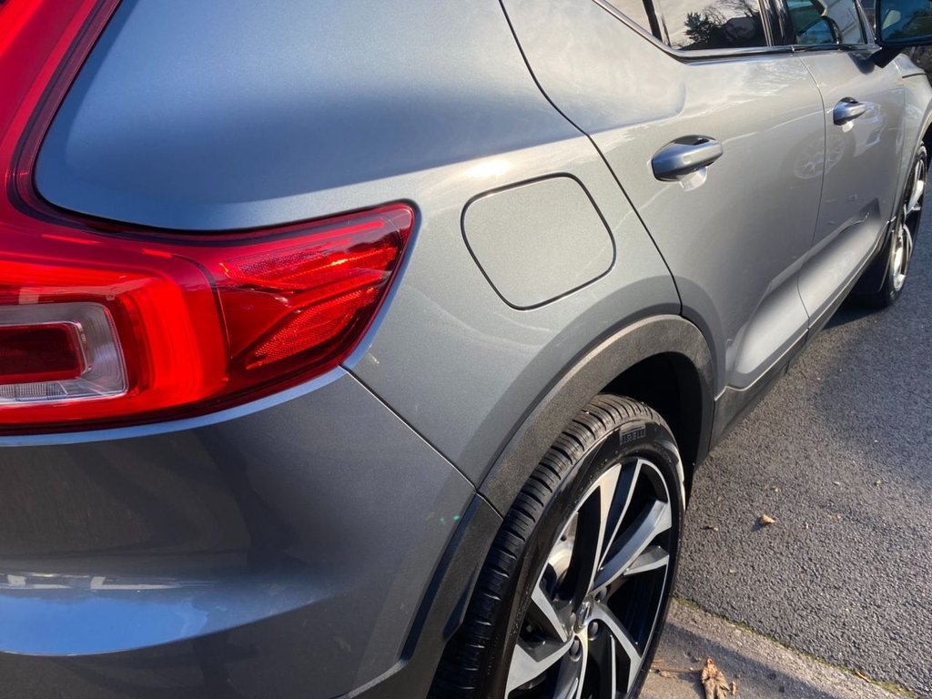 USED 2018 18 VOLVO XC40 2.0 D4 First Edition SUV 5dr Diesel Auto AWD Euro 6 (s/s) (190 ps) TOP SPECIFICATION FIRST XC40