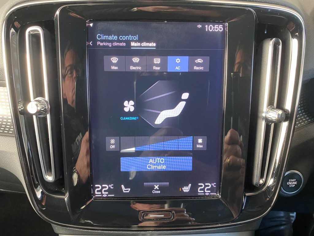 USED 2018 18 VOLVO XC40 2.0 D4 First Edition SUV 5dr Diesel Auto AWD Euro 6 (s/s) (190 ps) TOP SPECIFICATION FIRST XC40