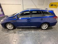 USED 2017 17 TOYOTA AURIS 1.2 VVT-i Business Edition Touring Sports 5dr Petrol Manual Euro 6 (s/s) (Safety Sense) (116 ps) Toyota Service History-2 Keys