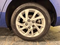 USED 2017 17 TOYOTA AURIS 1.2 VVT-i Business Edition Touring Sports 5dr Petrol Manual Euro 6 (s/s) (Safety Sense) (116 ps) Toyota Service History-2 Keys