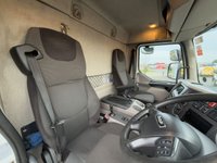 USED 2014 64 DAF LF 180 7.5T BOX TUCK AWAY T-LIFT | FRESH MOT