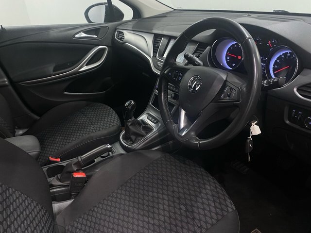 2022 Vauxhall Astra 1.2L Business Edition Nav 5dr - Photo 9