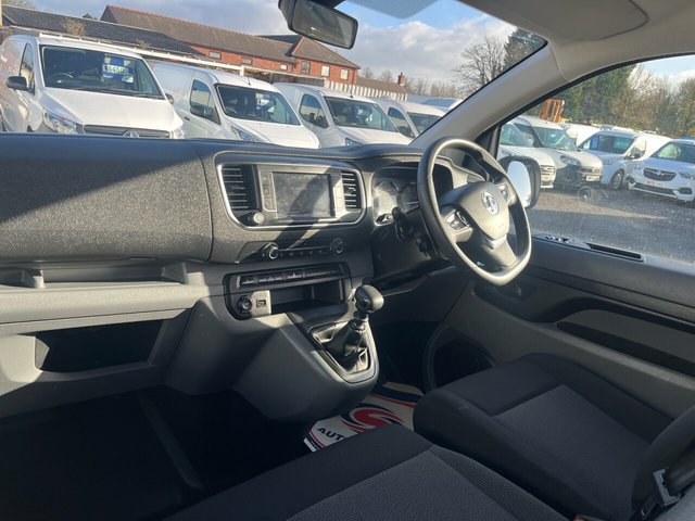 2022 Vauxhall Vivaro Life 1L Edition L 5dr - Photo 12