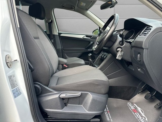 2018 VOLKSWAGEN TIGUAN 2.0 TDI SE SUV 5dr Diesel Manual 4Motion Euro 6 (s/s) (150 ps) - Photo 11