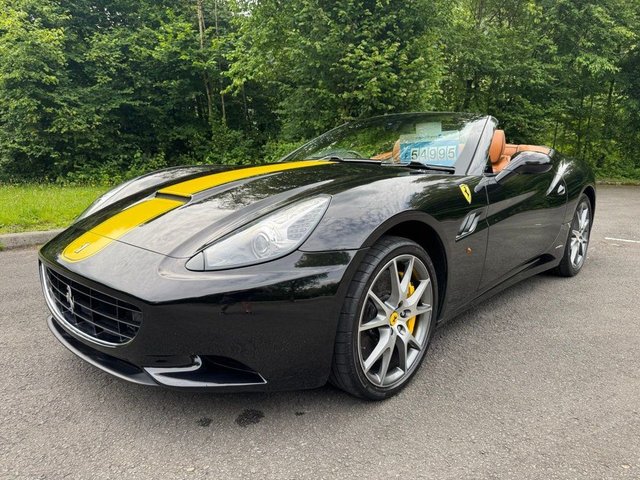 View our FERRARI CALIFORNIA