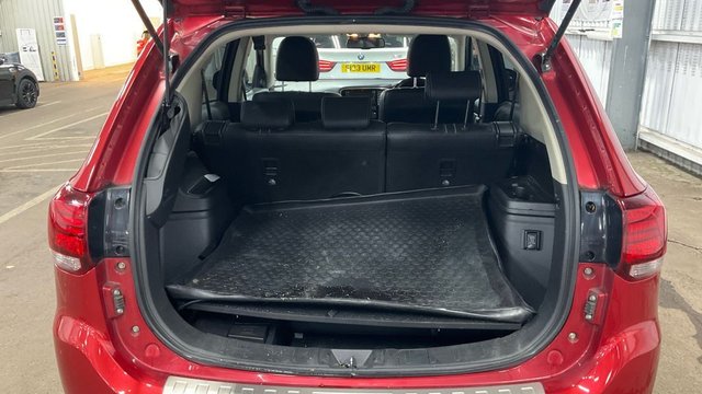 2017 Mitsubishi Outlander 2L 4h 5dr - Photo 8