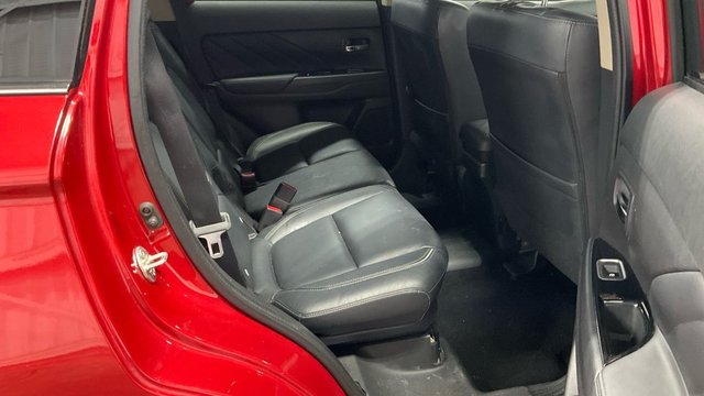 2017 Mitsubishi Outlander 2L 4h 5dr - Photo 11
