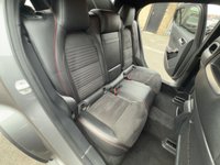 USED 2015 15 MERCEDES-BENZ GLA 2.1 GLA200 CDI AMG Line SUV 5dr Diesel 7G-DCT 4MATIC Euro 6 (s/s) (136 ps) ULEZ | Panamericana Grille