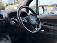 USED 2021 21 VAUXHALL COMBO LIFE 1.2 Turbo SE MPV 5dr 5 seats Petrol Automatic 130 bhp 