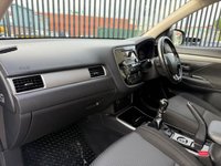 USED 2018 68 MITSUBISHI OUTLANDER 2.2 DI-D 3 SUV 5dr Diesel Manual 4WD Euro 6 (s/s) (147 ps) REAR PARKING SENSOR, CRUISE CONTROL