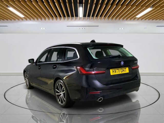 2021 BMW 3 Series 2L Sport Pro 5dr - Photo 5