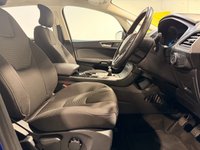 USED 2016 16 FORD S-MAX 2.0 TDCi Zetec MPV 5dr Diesel Manual Euro 6 (s/s) (150 ps) Air conditioning / Climate control-DAB Radio-Power folding mirrors-Bluetooth-Front & Rear park sensors-17