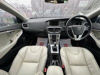 USED 2018 18 VOLVO V40 2.0 D3 Inscription Hatchback 5dr Diesel Manual Euro 6 (s/s) (150 ps) **FINANCE ME FOR UP TO 5 YEARS WITH NO DEPOSIT**