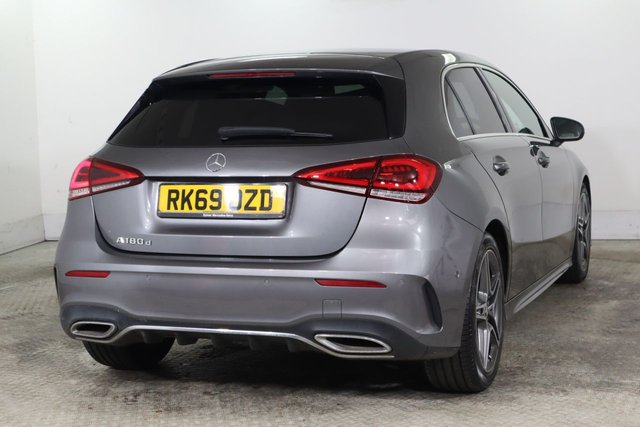 2019 MERCEDES-BENZ A-CLASS 1.5 A180d AMG Line (Executive) Hatchback 5dr Diesel 7G-DCT Euro 6 (s/s) (116 ps) - Photo 4