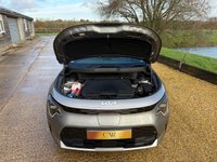 USED 2022 72 KIA NIRO 64.8kWh 2 SUV 5dr Electric Auto (201 bhp) VAT Qualifying