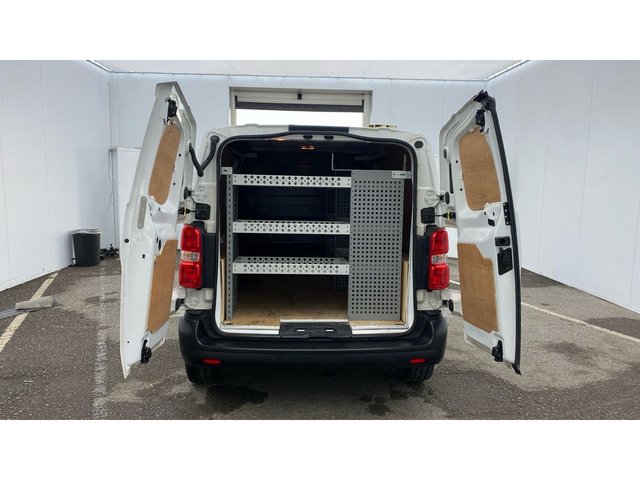 2020 Citroen Dispatch 2L Enterprise M 6dr - Photo 4