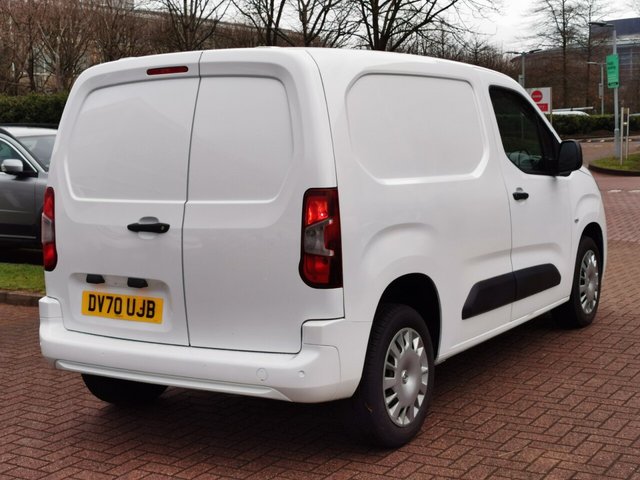2020 VAUXHALL COMBO - Photo 7