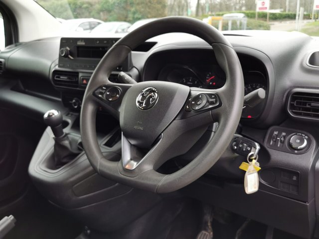 2020 VAUXHALL COMBO - Photo 10