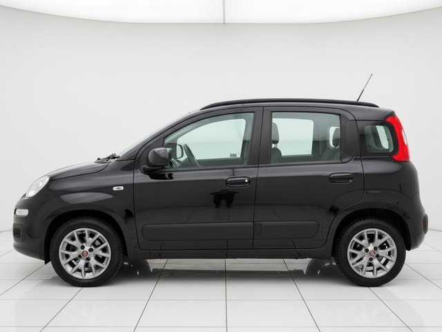 2019 Fiat Panda 1.2L Lounge 5dr - Photo 2