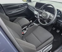 USED 2025 25 HYUNDAI BAYON 1.0 T-GDi Premium SUV 5dr Petrol Manual Euro 6 (s/s) (100 ps) 