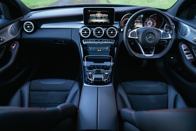 2018 Mercedes-Benz C-Class 3L Amg 4dr - Photo 2