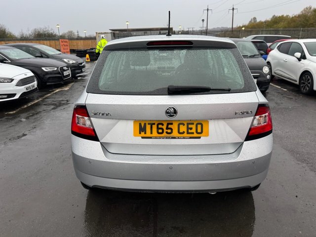 2015 SKODA FABIA - Photo 10