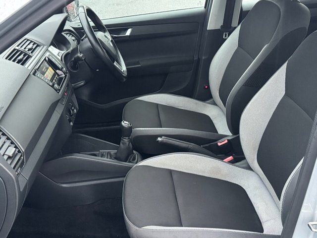 2015 SKODA FABIA - Photo 3