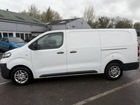 USED 2020 70 VAUXHALL VIVARO 1.5 Turbo D 2900 Dynamic Panel Van 6dr Diesel Manual L2 H1 Euro 6 (s/s) (100 ps) VAUXHALL VIVARO 1.5 Turbo D 2900 Dynamic Panel Van 6dr Diesel Manual L2 H1 Euro 6 (s/s) (100 ps)