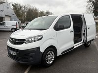 USED 2020 70 VAUXHALL VIVARO 1.5 Turbo D 2900 Dynamic Panel Van 6dr Diesel Manual L2 H1 Euro 6 (s/s) (100 ps) VAUXHALL VIVARO 1.5 Turbo D 2900 Dynamic Panel Van 6dr Diesel Manual L2 H1 Euro 6 (s/s) (100 ps)
