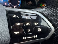 USED 2022 22 VOLKSWAGEN GOLF 1.5 eTSI MHEV R-Line Hatchback 5dr Petrol Hybrid DSG Euro 6 (s/s) (130 ps) 