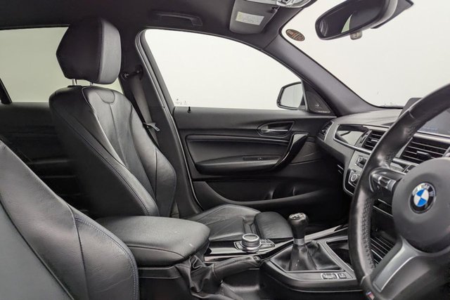 2019 BMW 1 Series 1.5L M Sport Shadow Edition 5dr - Photo 3