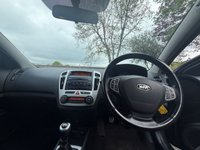 USED 2008 57 KIA PROCEED 2.0 CRDi Sport Hatchback 3dr Diesel Manual (149 g/km, 138 bhp) Cruise Control/Mot Dec 26/Warranty