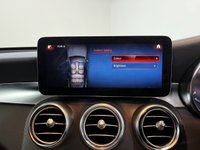 USED 2019 69 MERCEDES-BENZ GLC 2.0 GLC300d AMG Line (Premium Plus) SUV 5dr Diesel G-Tronic+ 4MATIC Euro 6 (s/s) (245 ps) 2 keys, reverse cam, digi dash, DAB