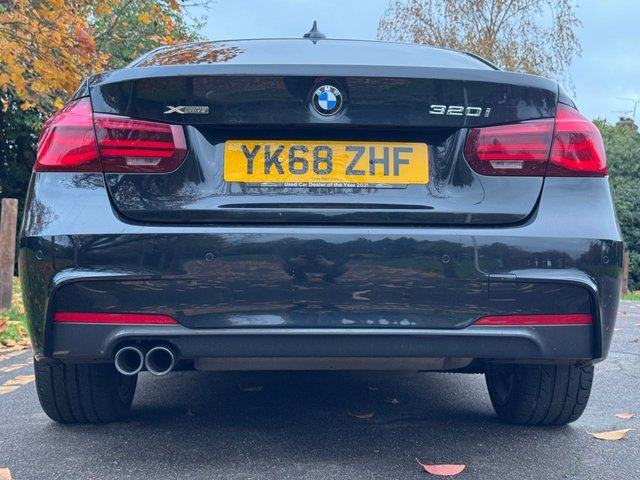 2018 BMW 3 SERIES - Photo 8