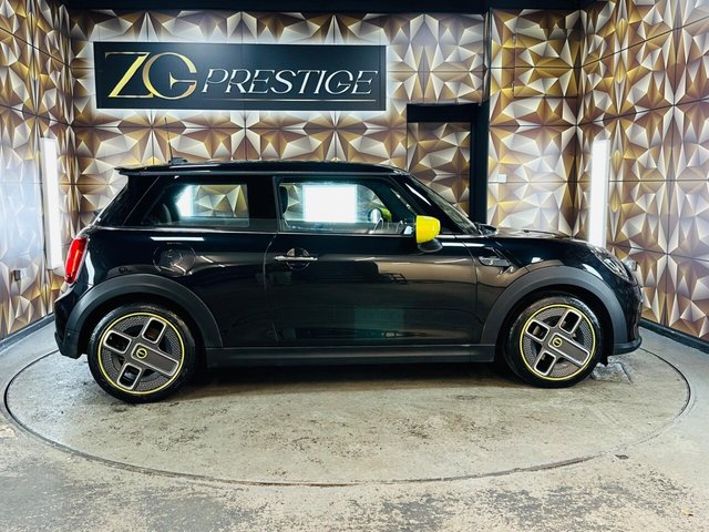 2022 MINI Electric Hatch Cooper SE 32.6kWh Level 2 Auto 3dr - Photo 7
