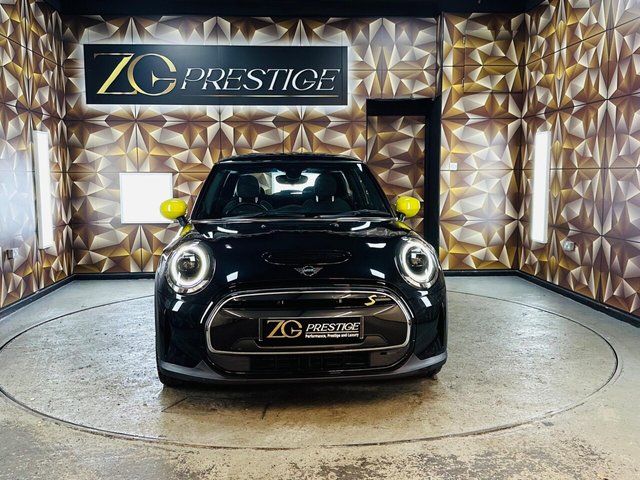 2022 MINI Electric Hatch Cooper SE 32.6kWh Level 2 Auto 3dr - Photo 3