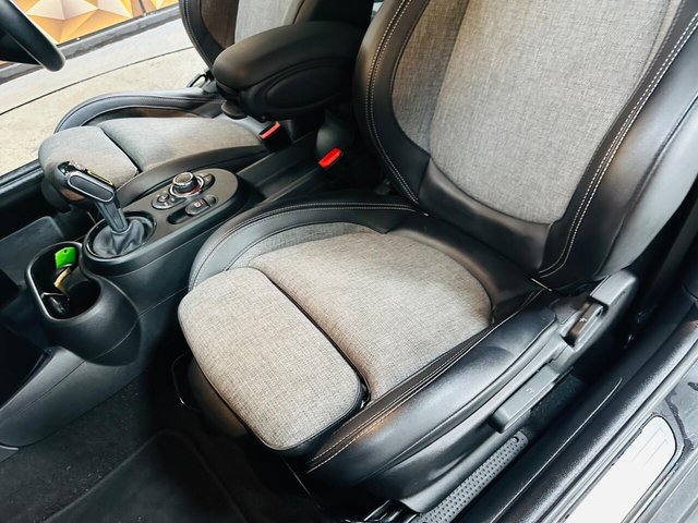 2022 MINI Electric Hatch Cooper SE 32.6kWh Level 2 Auto 3dr - Photo 8