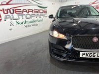 USED 2016 G JAGUAR F-PACE 2.0 D180 Prestige SUV 5dr Diesel Manual Euro 6 (s/s) (180 ps) reverse cam, digi dash, NAV, alloys