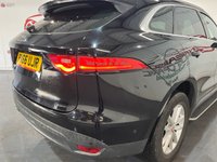 USED 2016 G JAGUAR F-PACE 2.0 D180 Prestige SUV 5dr Diesel Manual Euro 6 (s/s) (180 ps) reverse cam, digi dash, NAV, alloys