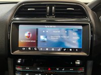 USED 2016 G JAGUAR F-PACE 2.0 D180 Prestige SUV 5dr Diesel Manual Euro 6 (s/s) (180 ps) reverse cam, digi dash, NAV, alloys