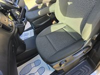 USED 2023 72 MERCEDES-BENZ VITO Silver 2.0 116 CDI Manual Progressive Crew Van, 28,500 miles, 1 owner, Euro 6 ULEZ, Cruise, Reverse Camera, Auto Headlights, FSH,+ VAT @ 20%. This 2023 Mercedes Benz Vito 116 CDI Progressive presents an exceptional ownership proposition with its remarkably low mileage of just 28,500 miles, a testament to its careful use by its single owner. This Euro 6 compliant 2.0L diesel van offers seating for six, making it a versatile choice for both work and personal needs. Its MOT is valid until October 2026, providing peace of mind for the foreseeable future. The Progressive trim level comes equipped with the convenient Headlight Assistant, wh
