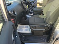 USED 2023 72 MERCEDES-BENZ VITO Silver 2.0 116 CDI Manual Progressive Crew Van, 28,500 miles, 1 owner, Euro 6 ULEZ, Cruise, Reverse Camera, Auto Headlights, FSH,+ VAT @ 20%. This 2023 Mercedes Benz Vito 116 CDI Progressive presents an exceptional ownership proposition with its remarkably low mileage of just 28,500 miles, a testament to its careful use by its single owner. This Euro 6 compliant 2.0L diesel van offers seating for six, making it a versatile choice for both work and personal needs. Its MOT is valid until October 2026, providing peace of mind for the foreseeable future. The Progressive trim level comes equipped with the convenient Headlight Assistant, wh
