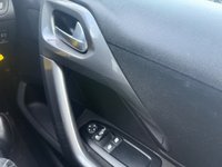 USED 2017 67 PEUGEOT 2008 2017/67 1.6 BlueHDi Active SUV 5dr Diesel Manual Euro 6 (100 ps), Only 61000 miles  ************* ONLY 61000 MILES *************