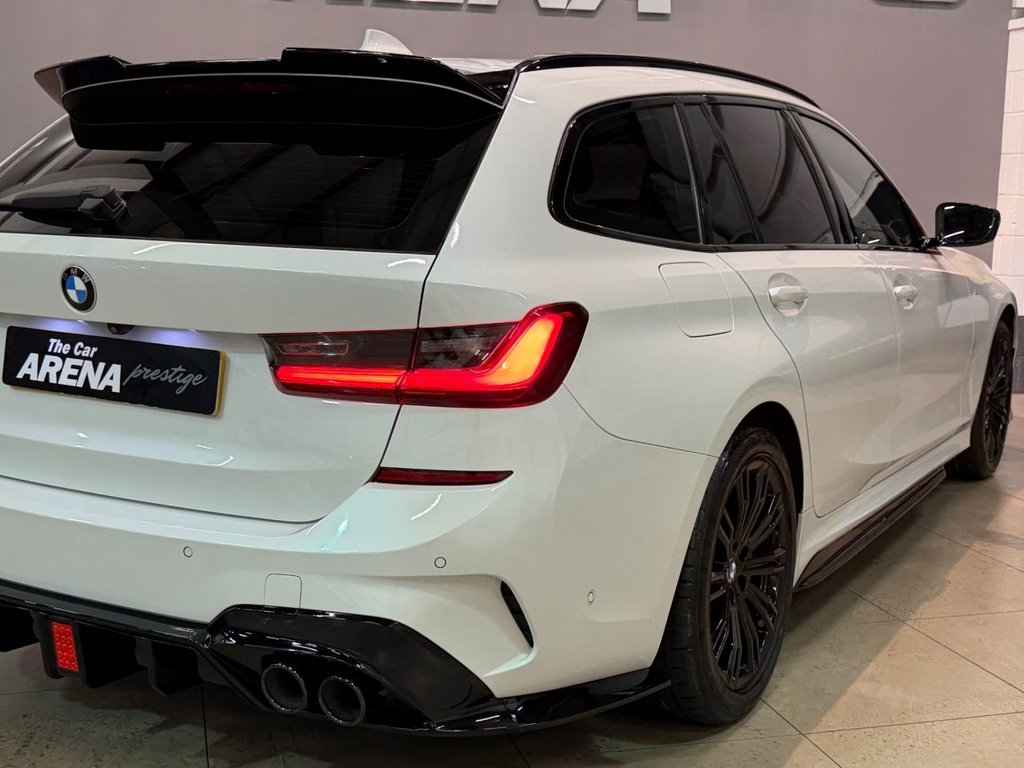 USED 2021 21 BMW 3 SERIES 2.0 330e 12kWh M Sport Touring 5dr Petrol Plug-in Hybrid Auto Euro 6 (s/s) (292 ps) 