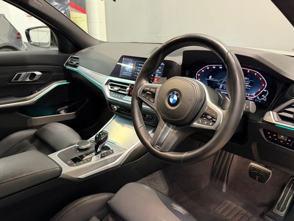 USED 2021 21 BMW 3 SERIES 2.0 330e 12kWh M Sport Touring 5dr Petrol Plug-in Hybrid Auto Euro 6 (s/s) (292 ps) 
