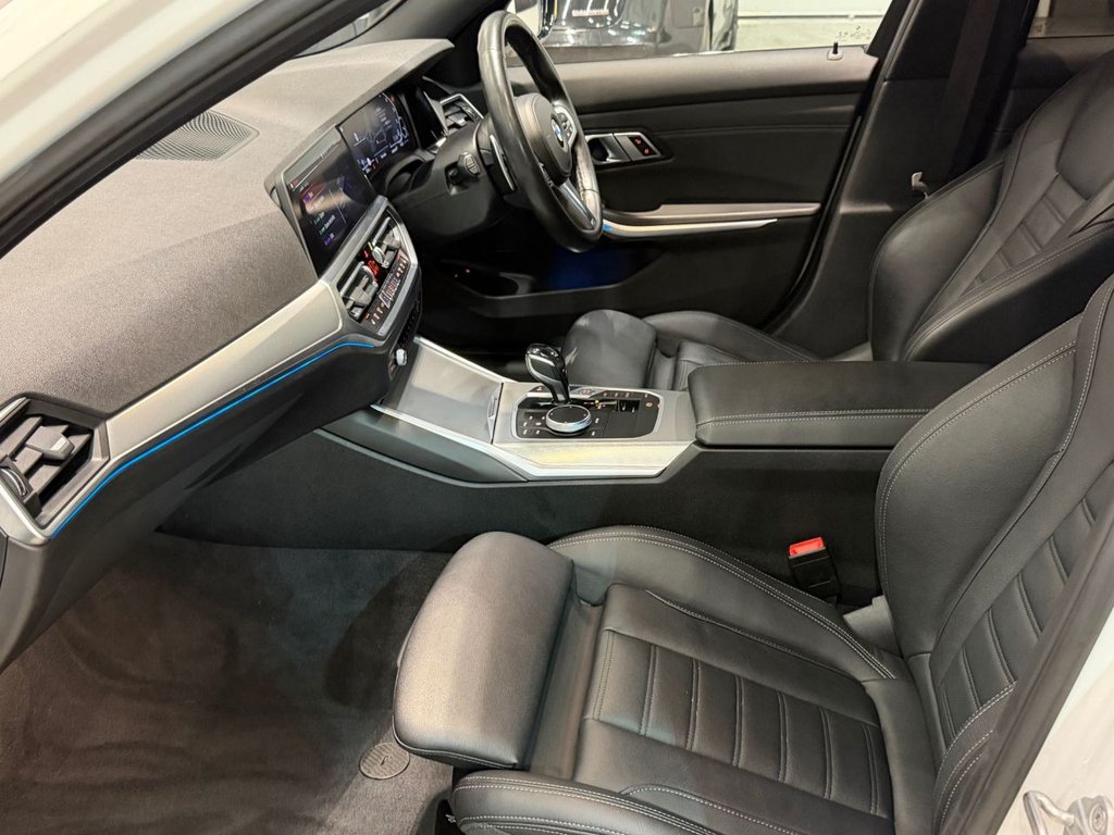 USED 2021 21 BMW 3 SERIES 2.0 330e 12kWh M Sport Touring 5dr Petrol Plug-in Hybrid Auto Euro 6 (s/s) (292 ps) 