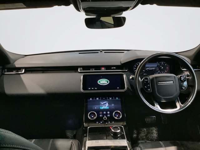 2019 Land Rover Range Rover Velar 2L R-Dynamic S 5dr - Photo 2
