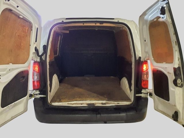 2019 Vauxhall Combo 1.6L Edition 4dr - Photo 4