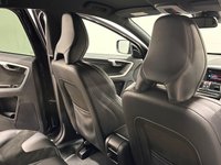 USED 2017 67 VOLVO XC60 2.0 D4 R-Design Nav SUV 5dr Diesel Manual Euro 6 (s/s) (190 ps) Volvo XC60 D4 R - Design Nav SUV Sure Footed 4WD