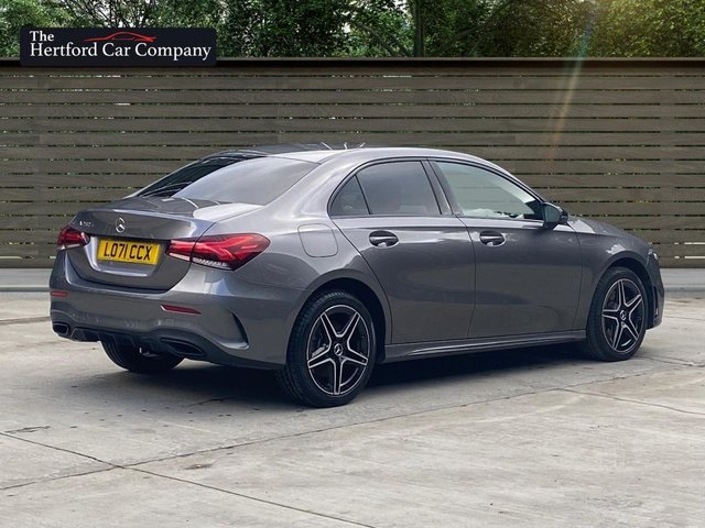 2022 Mercedes-Benz A-Class 1.3L Amg Line Edition 4dr - Photo 8